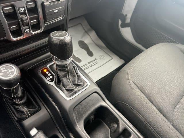 2020 Jeep Gladiator Overland 4x4
