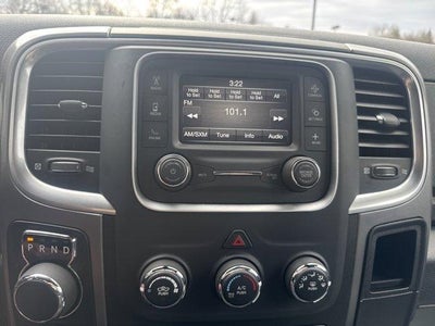 2024 RAM 1500 Classic Warlock 4x4 Crew Cab 5'7" Box