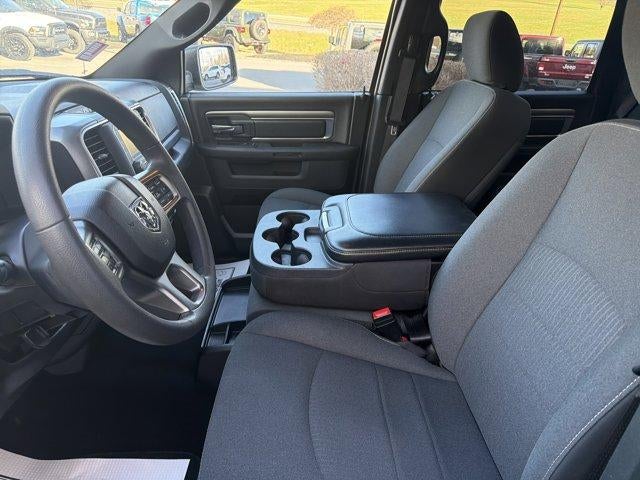 2024 RAM 1500 Classic Warlock 4x4 Crew Cab 5'7" Box