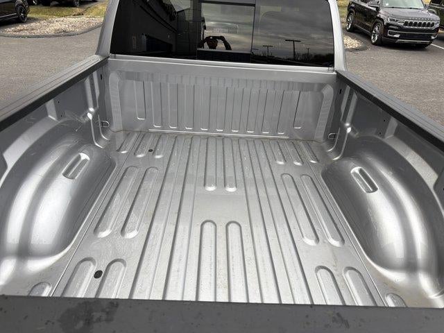 2022 RAM 1500 Big Horn 4x4 Quad Cab 6'4" Box