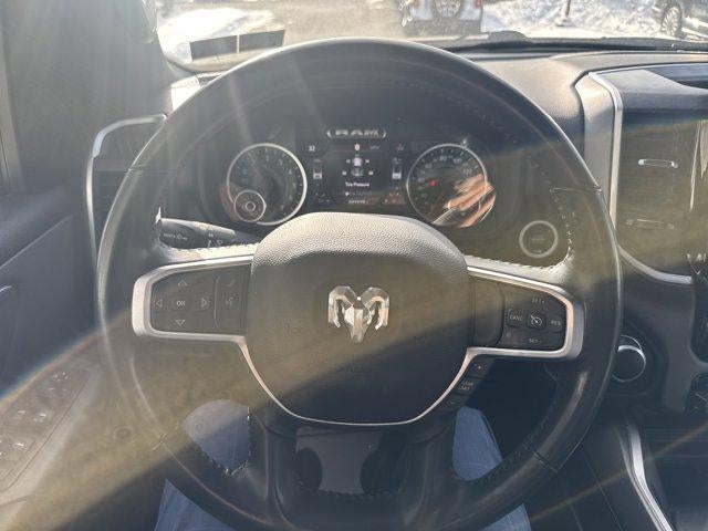 2022 RAM 1500 Big Horn 4x4 Crew Cab 5'7" Box