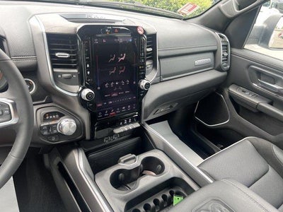 2026 RAM 1500 Laramie 4x4 Crew Cab 5'7" Box