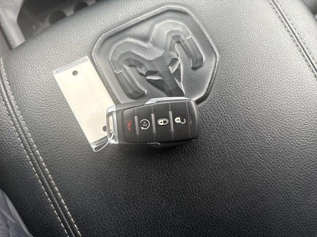 2024 RAM 1500 Laramie 4x4 Crew Cab 5'7" Box