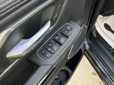 2023 RAM 1500 Laramie 4x4 Crew Cab 5'7" Box