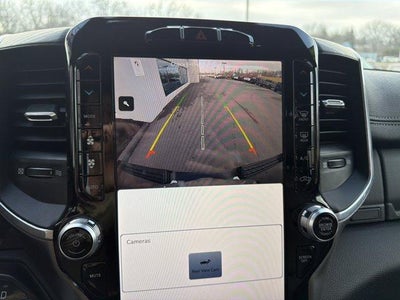 2023 RAM 1500 Laramie 4x4 Crew Cab 5'7" Box