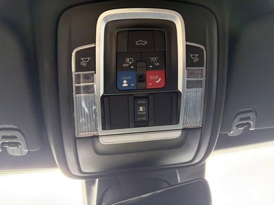 2023 RAM 1500 Laramie 4x4 Crew Cab 5'7" Box