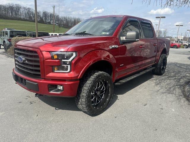 2015 Ford F-150 4WD SuperCrew 5-1/2 Ft Box XLT