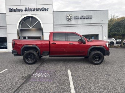 2024 GMC Sierra 2500 HD Crew Cab Standard Box 4-Wheel Drive AT4X