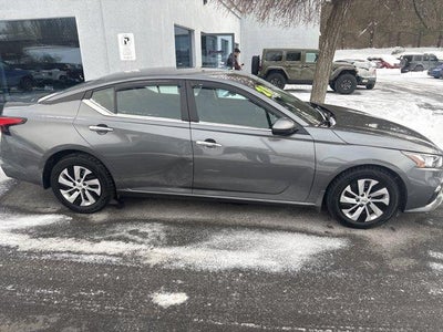 2021 Nissan Altima 2.5 S Sedan