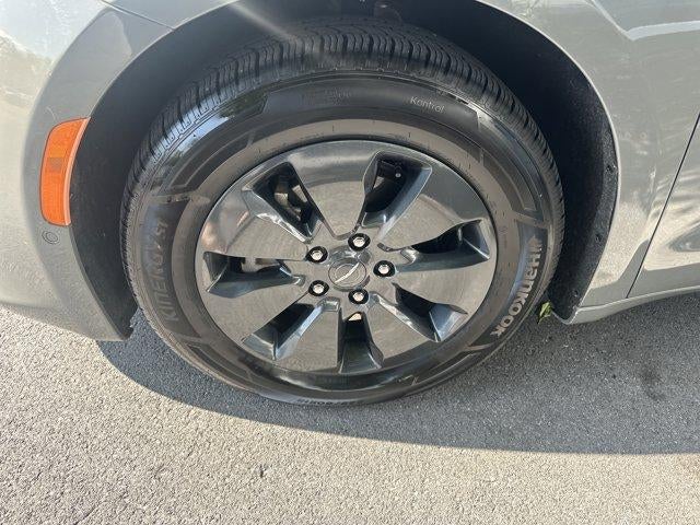 2020 Chrysler Pacifica Hybrid Limited FWD