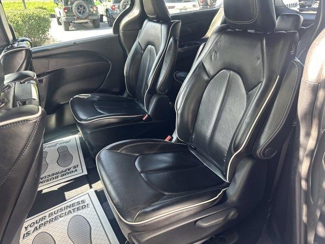 2020 Chrysler Pacifica Hybrid Limited FWD