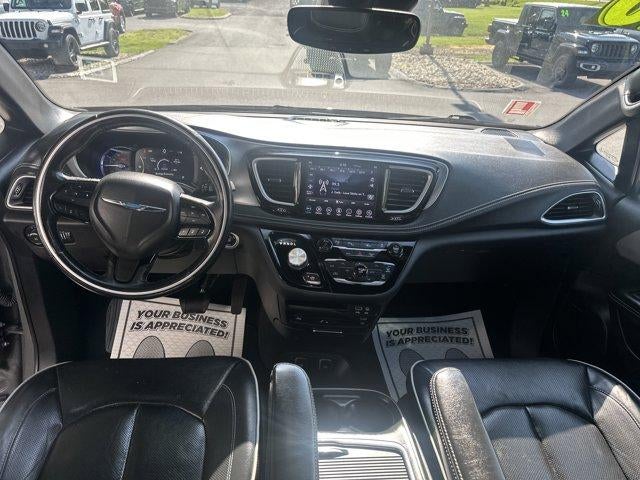 2020 Chrysler Pacifica Hybrid Limited FWD