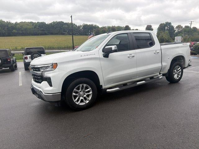 2023 Chevrolet Silverado 1500 Crew Cab Short Box 4-Wheel Drive LT 1LT