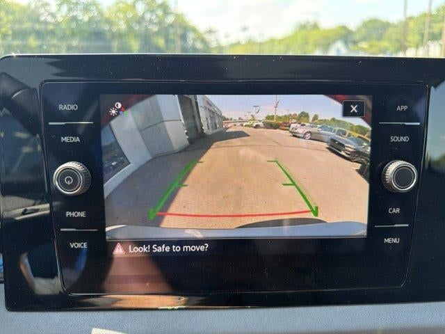 2025 Volkswagen Jetta SE Auto