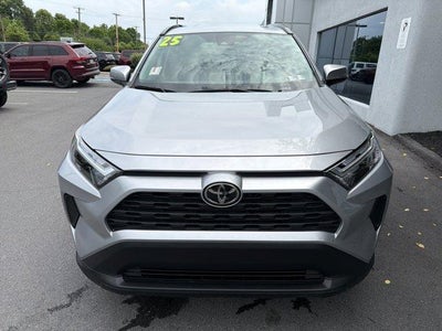 2025 Toyota RAV4 Hybrid XLE AWD (Natl)