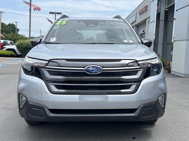 2025 Subaru Forester Premium AWD