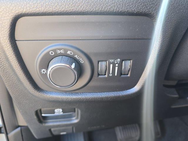 2023 Jeep Grand Cherokee L Altitude X 4x4