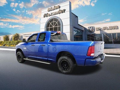 2017 RAM 1500 Express 4x4 Quad Cab 6'4" Box