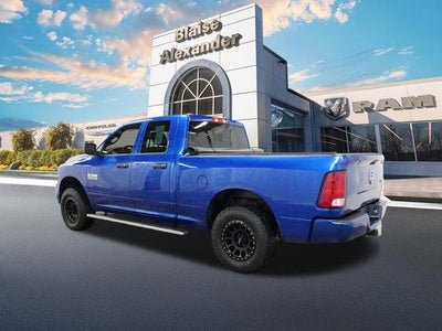 2017 RAM 1500 Express 4x4 Quad Cab 6'4" Box