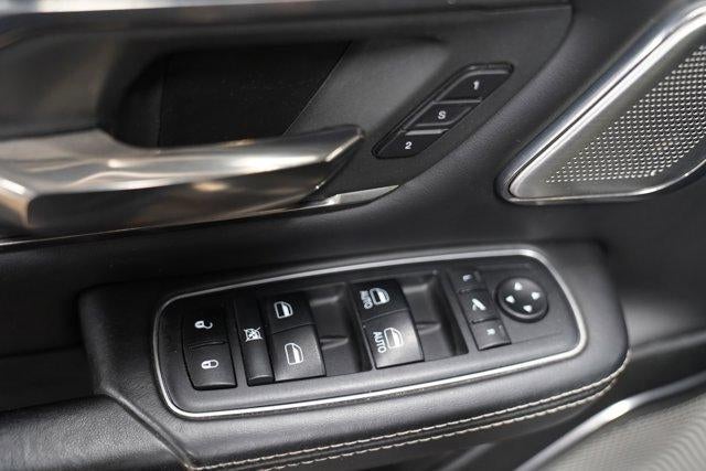 2019 RAM 1500 Limited 4x4 Crew Cab 5'7" Box