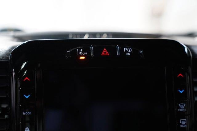2019 RAM 1500 Limited 4x4 Crew Cab 5'7" Box
