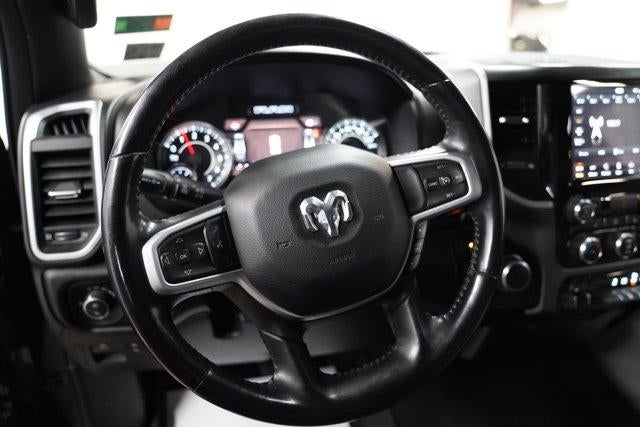 2020 RAM 1500 Laramie 4x4 Crew Cab 5'7" Box