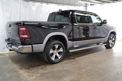 2020 RAM 1500 Laramie 4x4 Crew Cab 5'7" Box