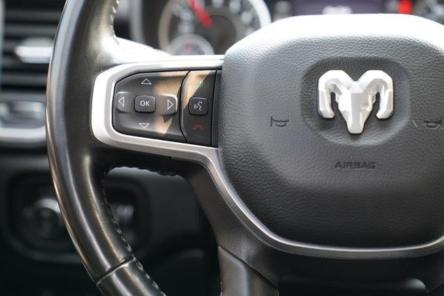2022 RAM 1500 Laramie 4x4 Crew Cab 5'7" Box