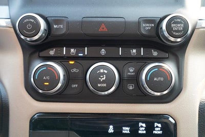 2022 RAM 1500 Laramie 4x4 Crew Cab 5'7" Box