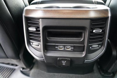 2022 RAM 1500 Laramie 4x4 Crew Cab 5'7" Box