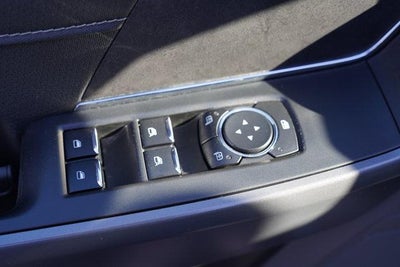 2025 Ford F-150 XLT 4WD SuperCrew 5.5' Box