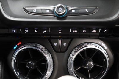 2018 Chevrolet Camaro 2dr Convertible 1LT