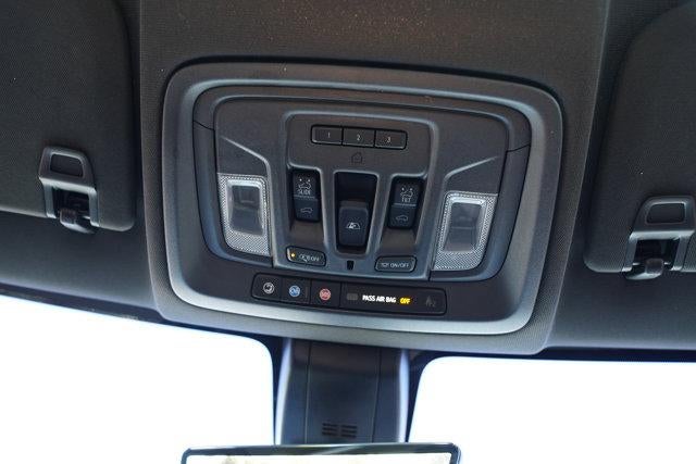 2022 Chevrolet Silverado 1500 LTD Crew Cab Short Box 4-Wheel Drive High Country
