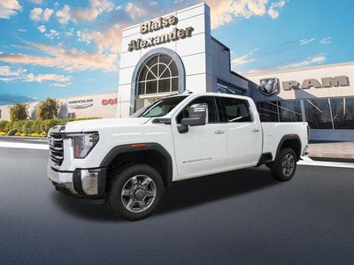 2025 GMC Sierra 2500 HD Crew Cab Standard Box 4-Wheel Drive SLT