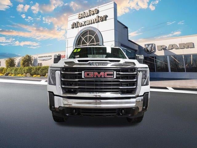 2025 GMC Sierra 2500 HD Crew Cab Standard Box 4-Wheel Drive SLT