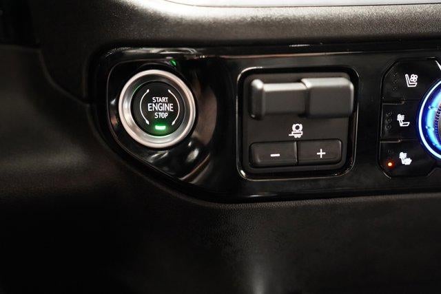 2025 GMC Sierra 2500 HD Crew Cab Standard Box 4-Wheel Drive SLT