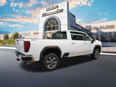 2025 GMC Sierra 2500 HD Crew Cab Standard Box 4-Wheel Drive SLT