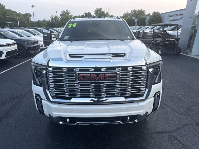 2024 GMC Sierra 2500 HD Crew Cab Standard Box 4-Wheel Drive Denali