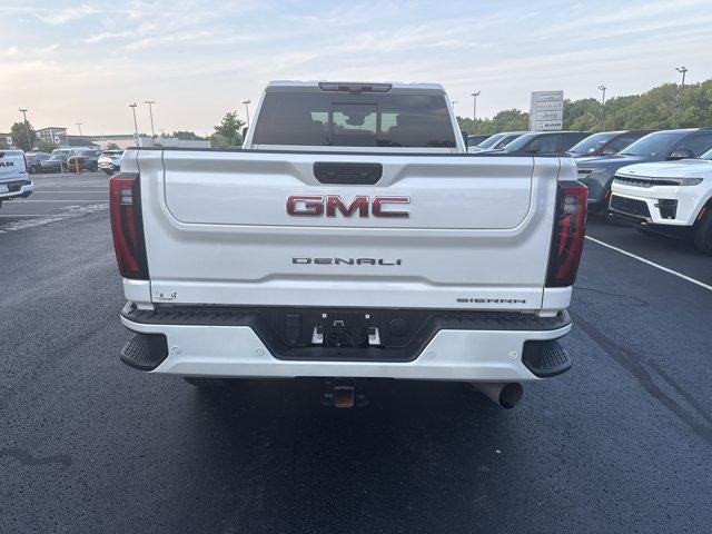 2024 GMC Sierra 2500 HD Crew Cab Standard Box 4-Wheel Drive Denali