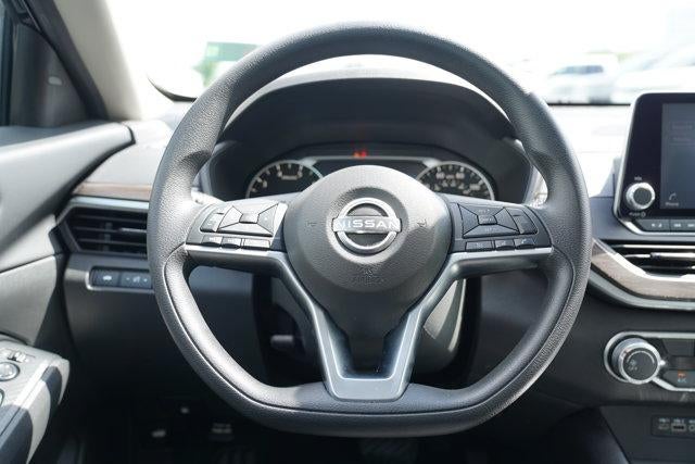2024 Nissan Altima 2.5 SV Sedan