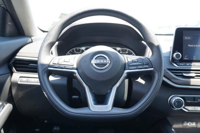 2023 Nissan Altima 2.5 SV Sedan