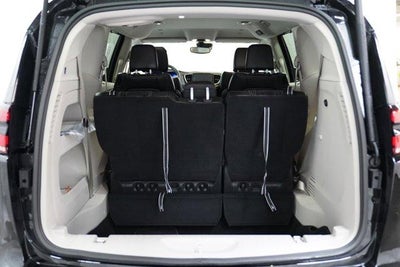 2024 Chrysler Pacifica Touring L FWD