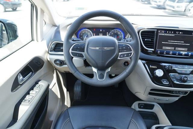 2024 Chrysler Pacifica Touring L FWD