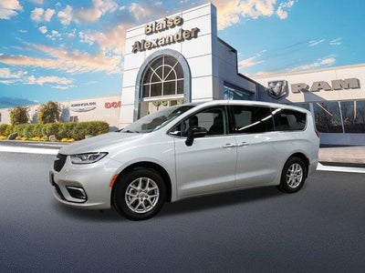 2024 Chrysler Pacifica Touring L FWD