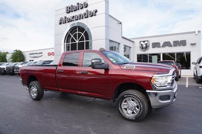 2024 RAM 3500 Tradesman 4x4 Crew Cab 8' Box