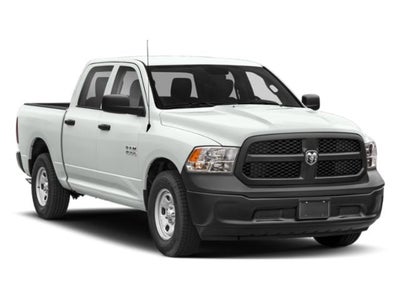 2014 RAM 1500 4WD Crew Cab 5.7 Ft Box Express