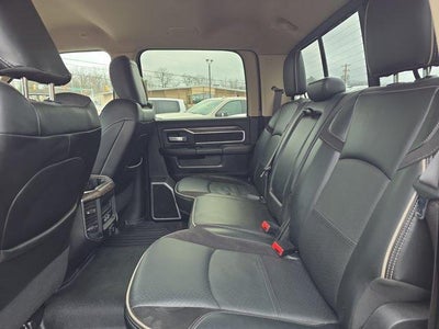 2019 RAM 2500 Laramie 4x4 Crew Cab 6'4" Box