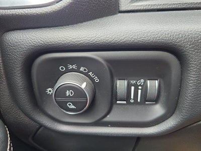 2019 RAM 2500 Laramie 4x4 Crew Cab 6'4" Box