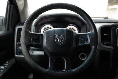 2016 RAM 2500 4WD Crew Cab 8 Ft Box Tradesman