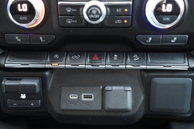 2021 GMC Sierra 1500 Crew Cab Short Box 4-Wheel Drive Elevation 3SB